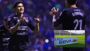 Cruz Azul (35 pts.) se adueñó del liderato general tras vapulear 3-0 a un eliminado Puebla