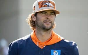 Jarrett Stidham quarterback reserva de Broncos de Denver