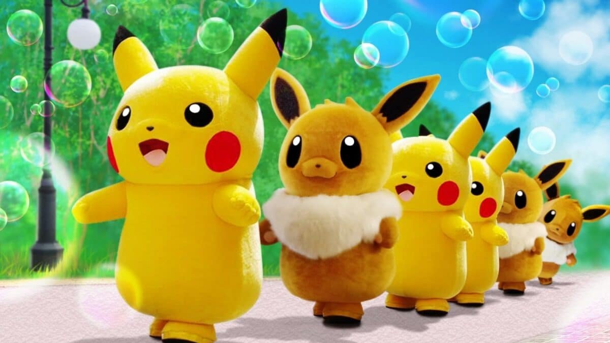 Una variedad de amigos Pokémon, incluidos Pikachu y Eevee, desfilan por Pueblo Sedge (Sedge Town). Todos los Entrenadores están invitados a unirse a la diversión junto con los Pokémon residentes del pueblo.