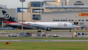 ¿Por qué están subiendo los costos de envío desde China?