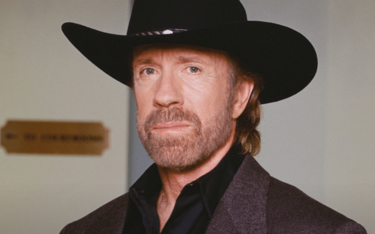 Chuck Norris muere a sus 86 años en Kauai Hawái tras sufrir una emergencia médica