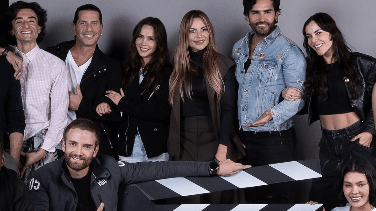 Cordón de seguridad policial en una calle del centro de Bogotá donde se grababa la serie Sin senos sí hay paraíso 4.