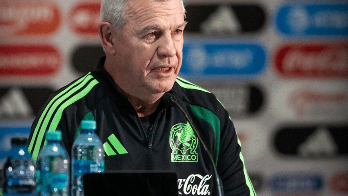 Javier Aguirre lanza ultimátum: el jugador que no llegue hoy al CAR queda fuera del Mundial 2026