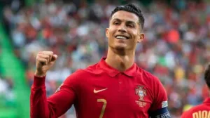 Cristiano Ronaldo primer jugador en marcar en seis Mundiales