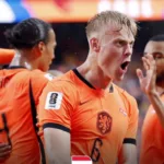 La Naranja Mecánica no tuvo piedad y goleó a los africanos desde el primer minuto, aseguró el primer lugar y dejó a Túnez fuera de la competencia
