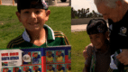 Luchito el niño mexicano que conquistó a la selección de Sudáfrica con su álbum Panini del Mundial
