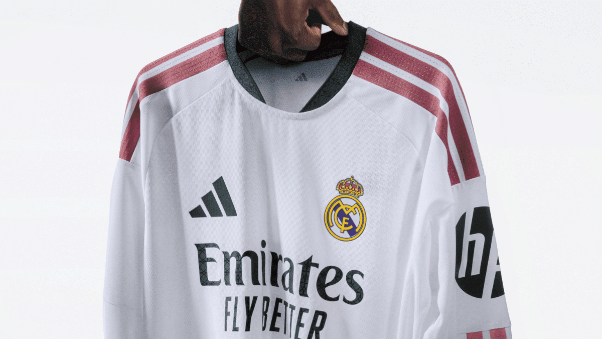 Mbappé, Vinícius y Bellingham ya visten la nueva playera del Real Madrid. Mira el diseño inédito que usarán en la temporada 26/27.