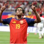 La selección española de fútbol disipó cualquier duda sembrada en su debut y firmó una actuación magistral