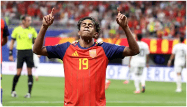 La selección española de fútbol disipó cualquier duda sembrada en su debut y firmó una actuación magistral