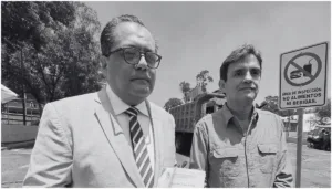 El fallo devuelve el control comercial a Grupo Ollamani, prohibiendo el estacionamiento libre, la reventa y el ingreso de comida externa.