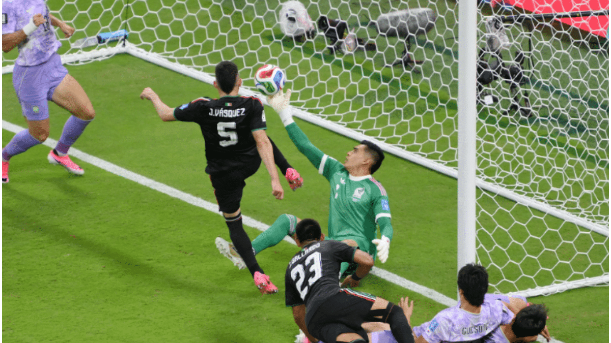 México venció 1-0 a Corea del Sur con un gol de Luis Romo al minuto 50 tras un error del portero asiático y una actuación heroica del arquero Raúl Rangel en los minutos finales.