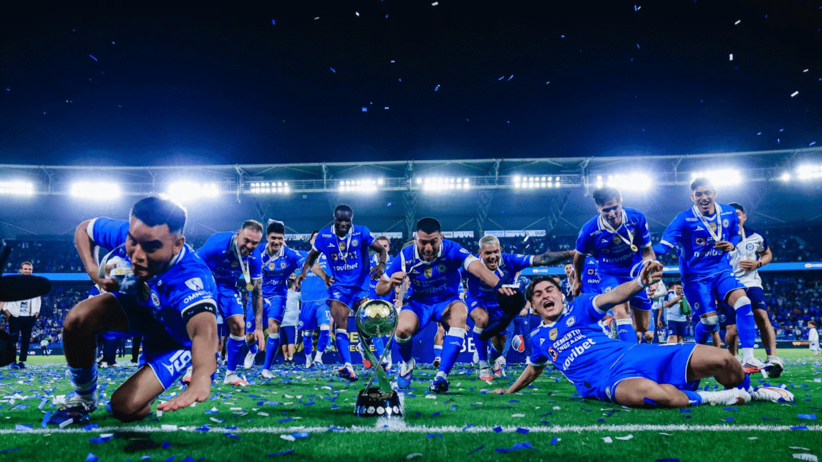 Cruz Azul derrotó 3-1 a Toluca en el Dignity Health Sports Park de Carson, California, para coronarse oficialmente como el Campeón de Campeones 2026 de la Liga MX.