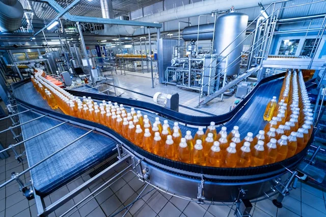 manufactura y logística son los rubros donde la inversión cayó en LATAM