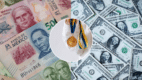 El dólar se acercó a 17 pesos este viernes: Descubre a quién beneficia y a quién no le conviene.