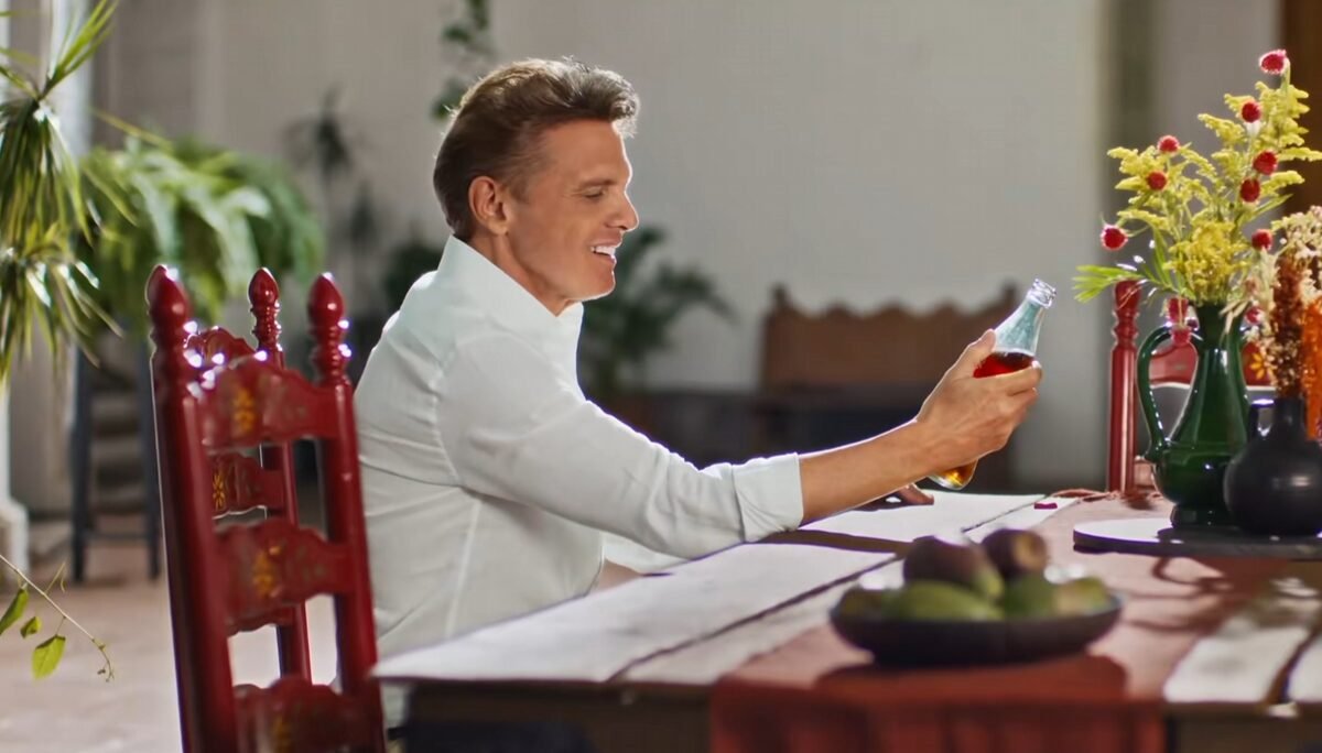 Luis Miguel y Coca-Cola