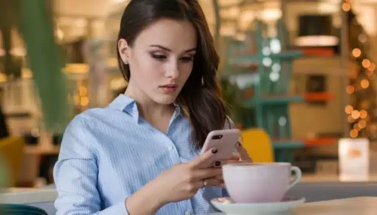 Consulta para comprobar el registro de una línea celular en México