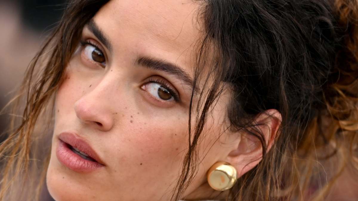 Adria Arjona aviva los rumores de Wonder Woman con su entrenamiento para Man of Tomorrow