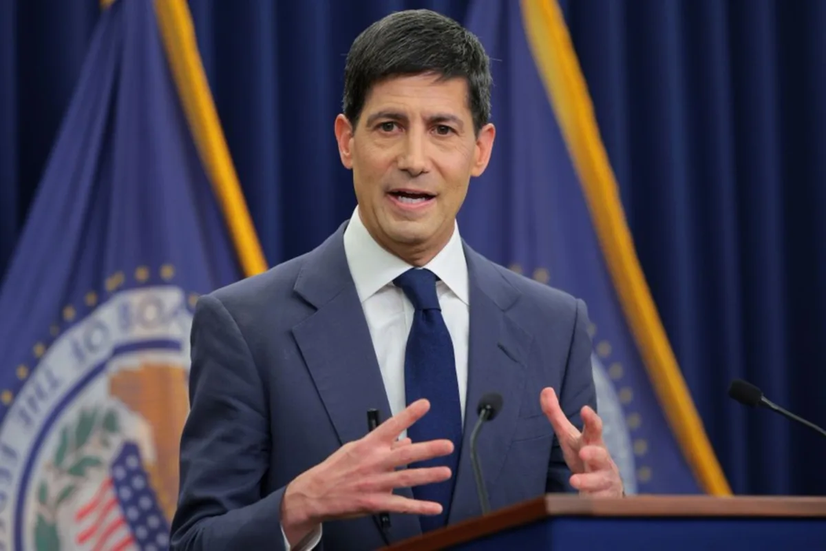 Kevin Warsh est el presidente de la reserva federal de estados unidos y encargado de la politica monetaria del pais