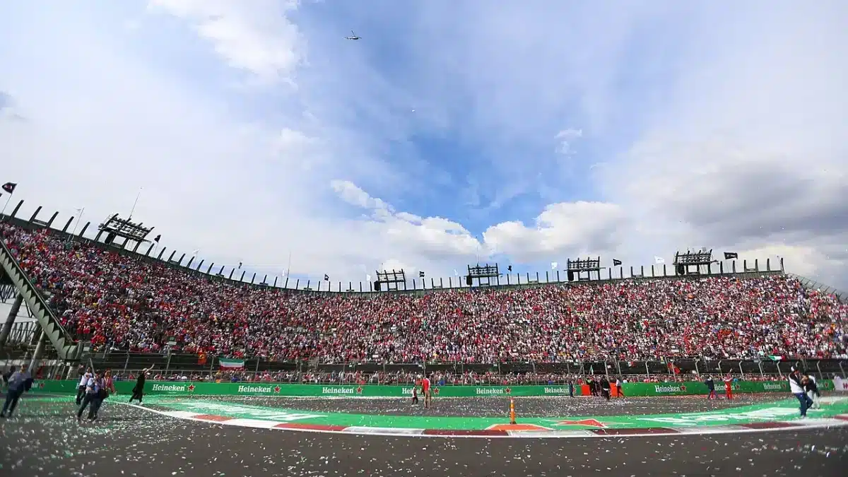 gp-mexico-2026-fechas-puertas-como-llegar-autodromo-metro-metrobus